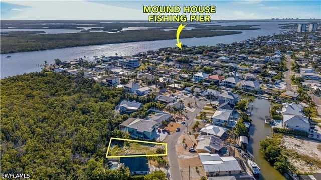 311 Donora BLVD, Fort Myers Beach, FL 33931
