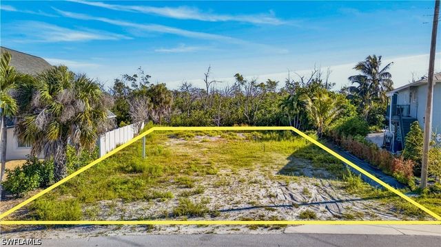 311 Donora BLVD, Fort Myers Beach, FL 33931