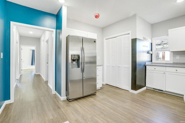 1822 Hollywood Avenue, Evansville, IN 47712