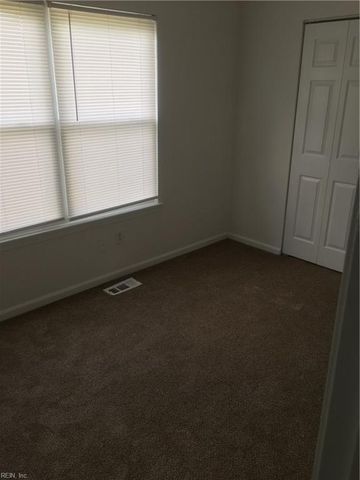 3707 Sugar Creek CIR, Portsmouth, VA 23703