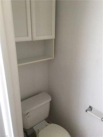 3707 Sugar Creek CIR, Portsmouth, VA 23703