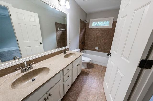 3245 Sparling Street, Cumming, GA 30041