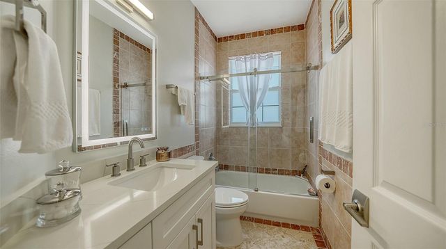 1864 GOLDENROD STREET, Sarasota, FL 34239