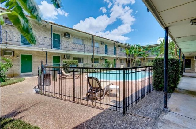 1903 Commonwealth Street 7, Houston, TX 77006