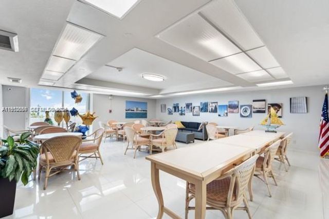 465 Ocean Dr 524, Miami Beach, FL 33139