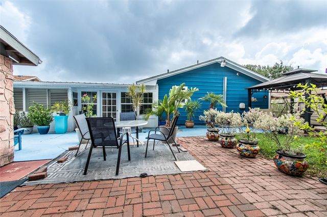 3629 Panama Dr, Corpus Christi, TX 78415