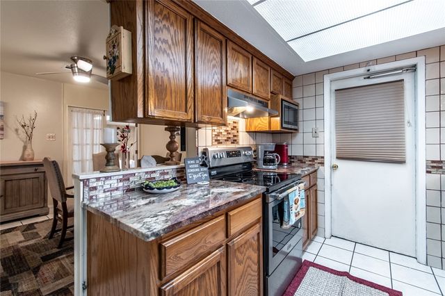 3629 Panama Dr, Corpus Christi, TX 78415