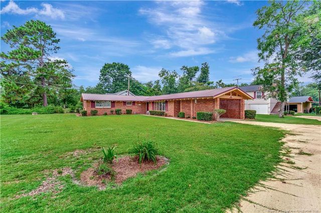 1004 Iona Street, Fairmont, NC 28340