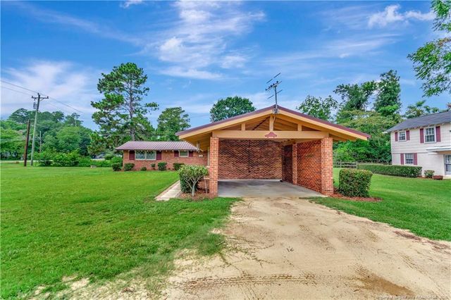 1004 Iona Street, Fairmont, NC 28340