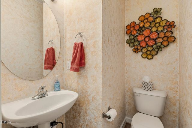 212 Sea Biscuit Lane 25, Cary, NC 27539