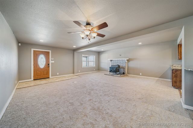 2729 Bowman Road 496, Mannford, OK 74044