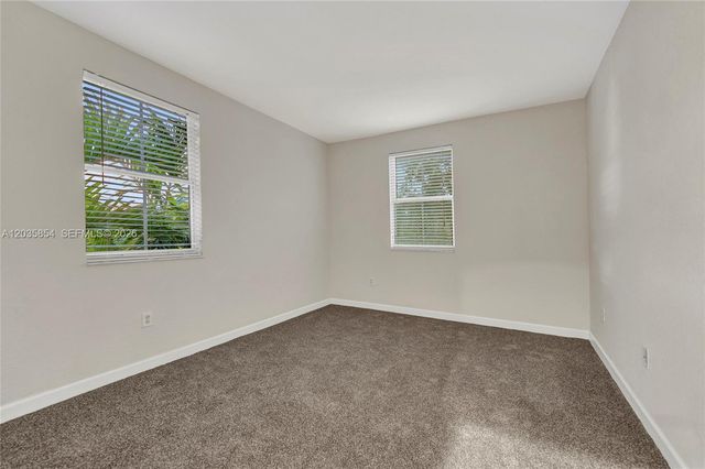 2462 SE 15th Ct, Homestead, FL 33035