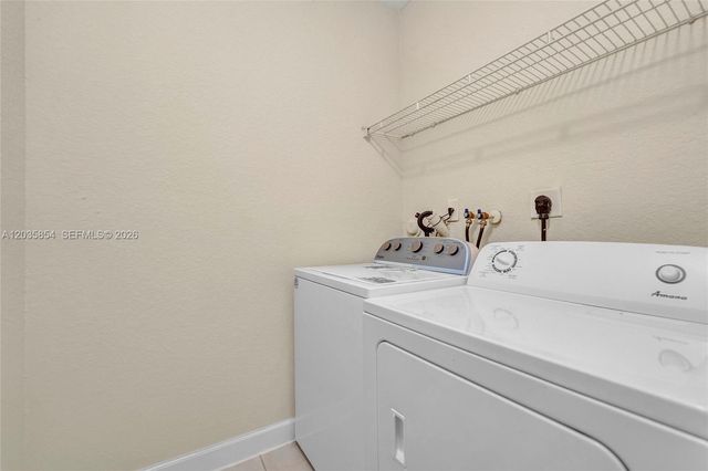 2462 SE 15th Ct, Homestead, FL 33035
