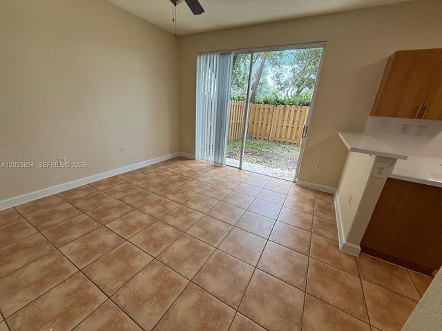 2462 SE 15th Ct, Homestead, FL 33035