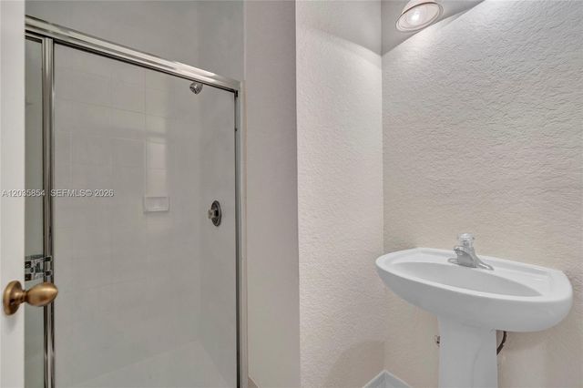 2462 SE 15th Ct, Homestead, FL 33035