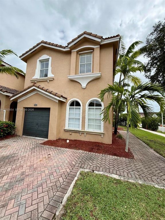 2462 SE 15th Ct, Homestead, FL 33035