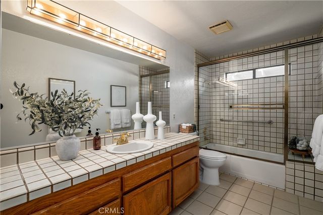 1256 Pleiades, Vista, CA 92084