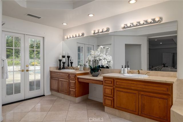 1256 Pleiades, Vista, CA 92084