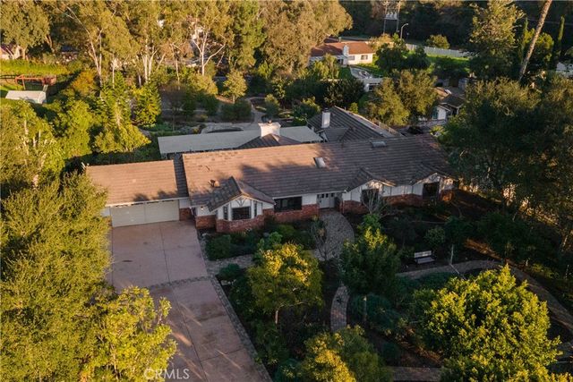 1256 Pleiades, Vista, CA 92084