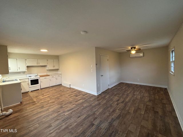 900 Milligan Highway, Johnson City, TN 37601