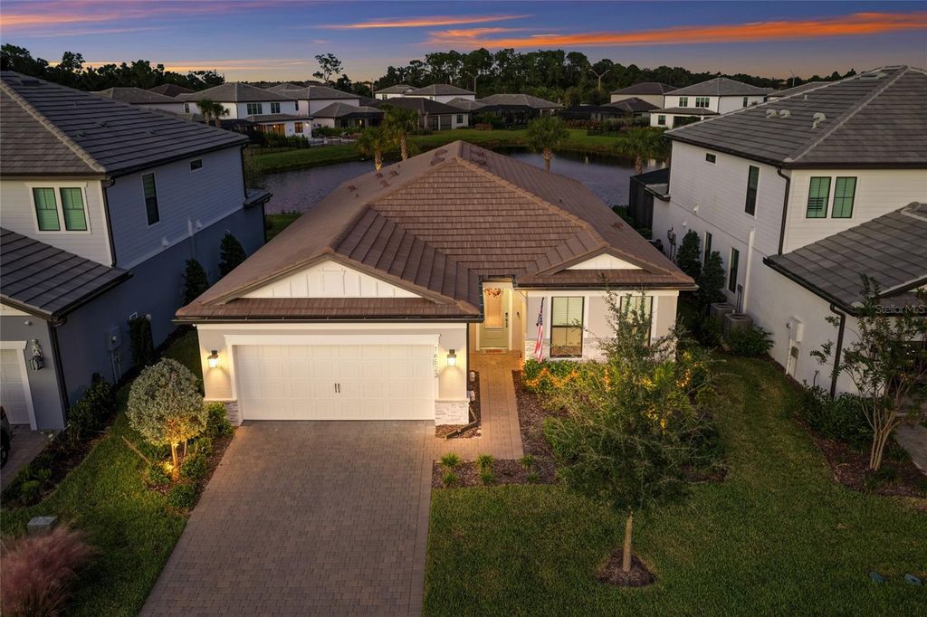 Image 1 of property listing at 16523 ARBOR RIDGE TRAIL, Lakewood Ranch, FL 34211