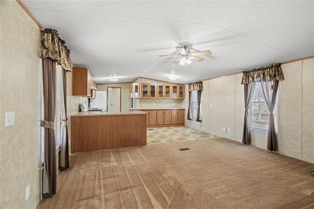 723 S 3rd Street, Kingfisher, OK 73750