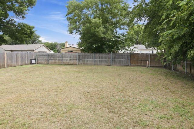 3909 Dogwood Court, Fort Worth, TX 76137