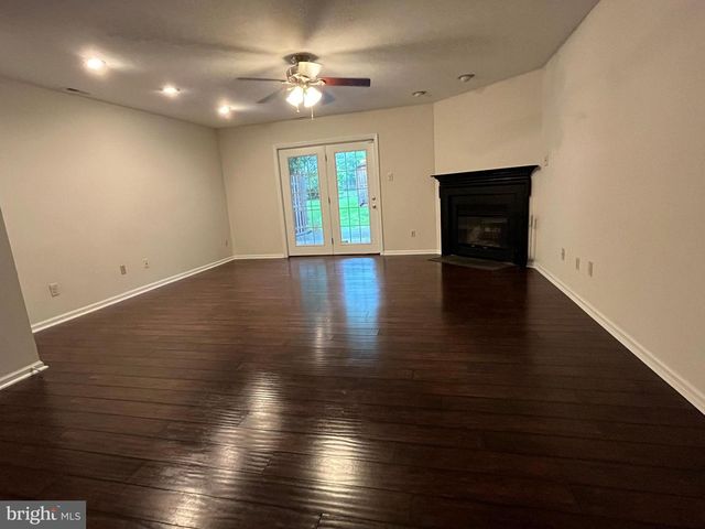 32 WYCKWOOD CT, Newtown, PA 18940