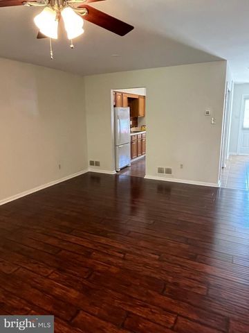 32 WYCKWOOD CT, Newtown, PA 18940