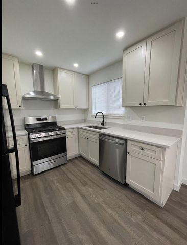 1700 Garden Villa DR, Georgetown, TX 78628