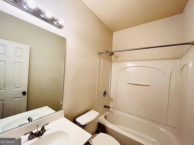 4668 Creekside Villa Way SE, Smyrna, GA 30082
