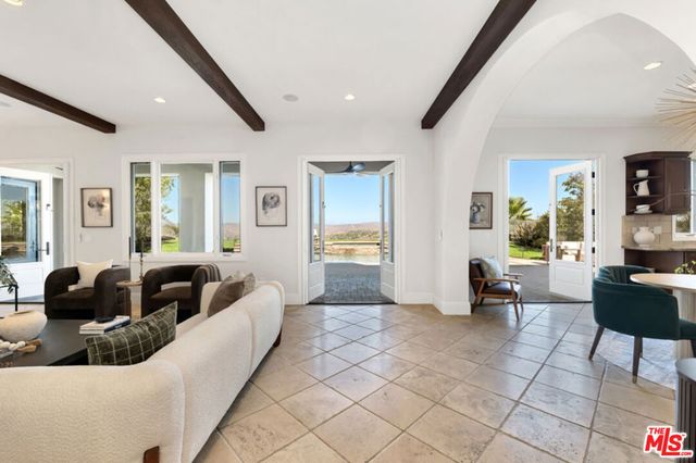 25375 Prado De Los Gansos, Calabasas, CA 91302
