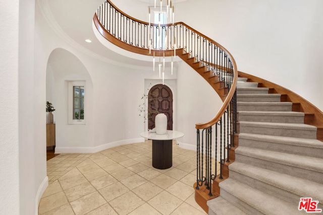 25375 Prado De Los Gansos, Calabasas, CA 91302