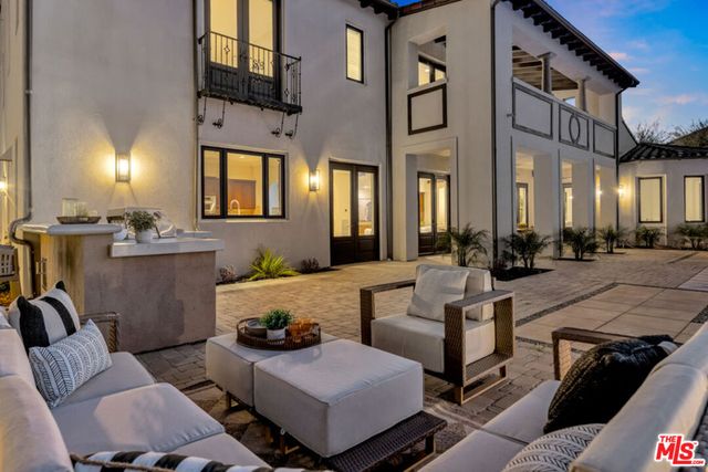 25375 Prado De Los Gansos, Calabasas, CA 91302
