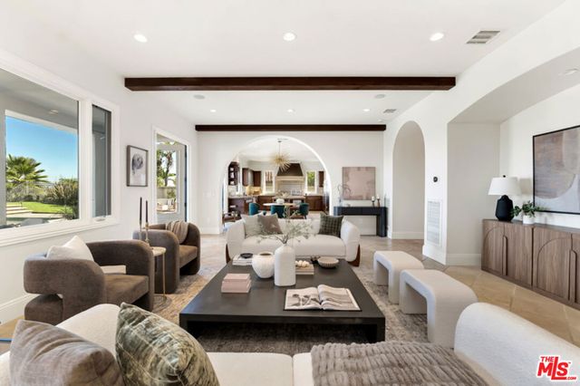 25375 Prado De Los Gansos, Calabasas, CA 91302
