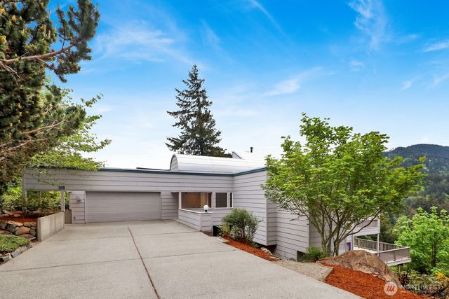 213 Sea Pines Lane, Bellingham, WA 98229