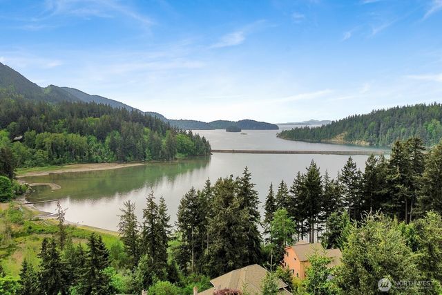 213 Sea Pines Lane, Bellingham, WA 98229