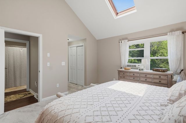 36 Scott Lane, Sandown, NH 03873