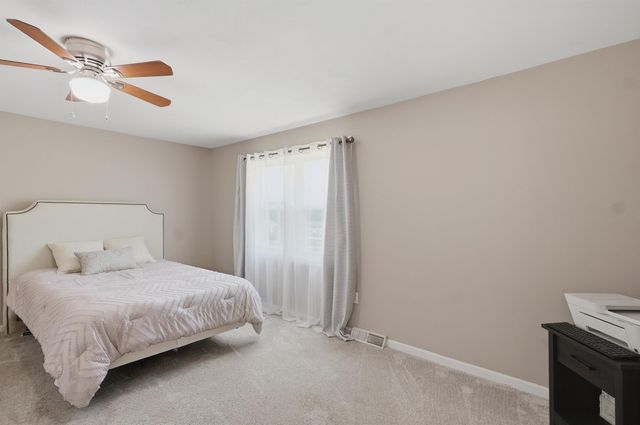 36 Scott Lane, Sandown, NH 03873