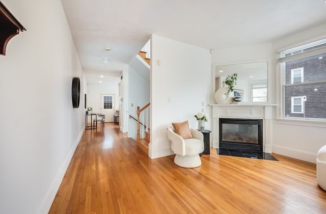 1520 Columbia Rd 2, Boston, MA 02127