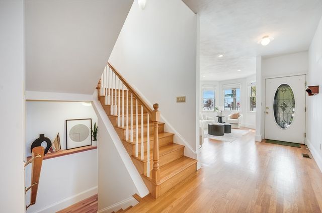 1520 Columbia Rd 2, Boston, MA 02127