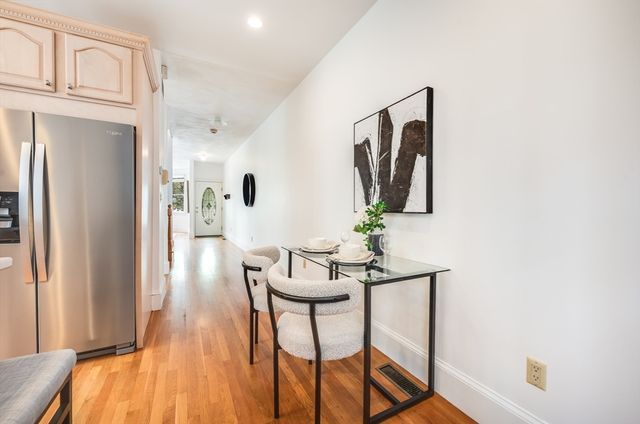1520 Columbia Rd 2, Boston, MA 02127