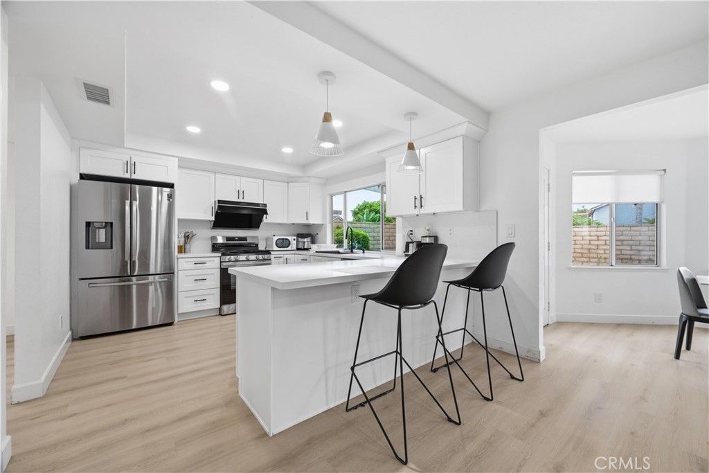 Image 16 of property listing at 576 E Tam O Shanter Street, Ontario, CA 91761
