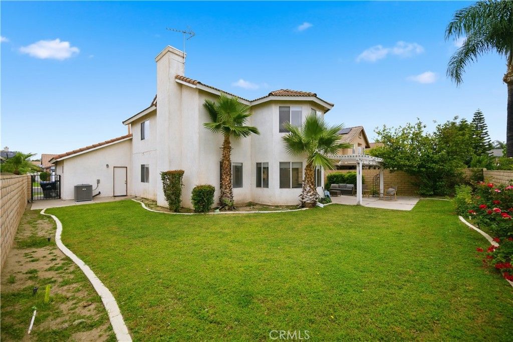 Image 44 of property listing at 576 E Tam O Shanter Street, Ontario, CA 91761