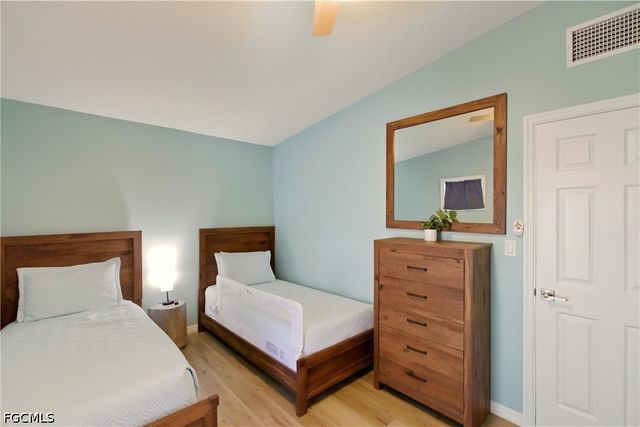 185 Hibiscus DR, Fort Myers Beach, FL 33931