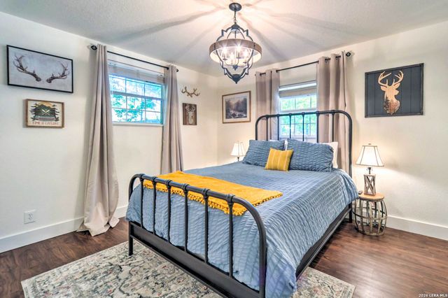 1104 Cherry St, New Braunfels, TX 78132