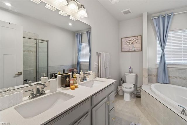133 Pocosin PATH, Poquoson, VA 23662