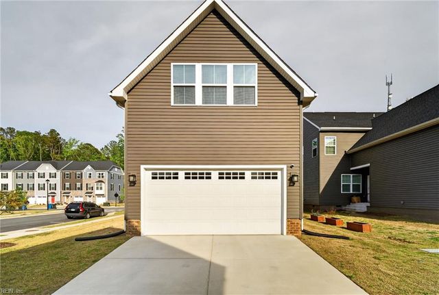 133 Pocosin PATH, Poquoson, VA 23662