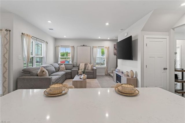 133 Pocosin PATH, Poquoson, VA 23662