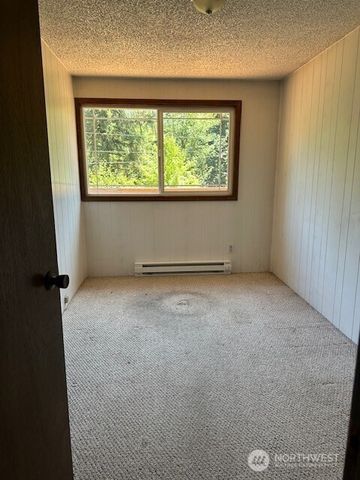 1581 Elochoman Valley Road, Cathlamet, WA 98612